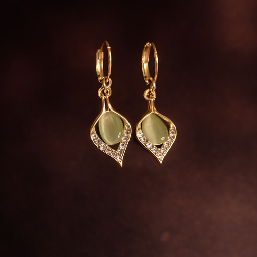 Anti Tarnish Waterproof Classic Blue Cushion Cut Crystal Stud Earrings | American Diamond Fashion Jewellery for Women Earrings for Women & Girls - Korean Western Trending Jewellery, 6 Month Guarantee