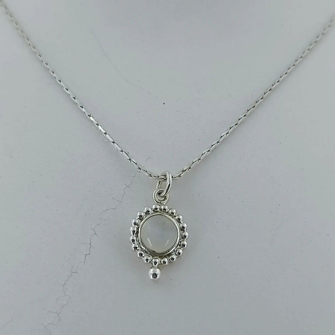 Navya Craft Rainbow Moonstone 925 Sterling Silver Necklace for Women Boho Birthday Anniversary Wedding Marriage Gift Wife her Girl Friend Mother Sister Daughter best friend