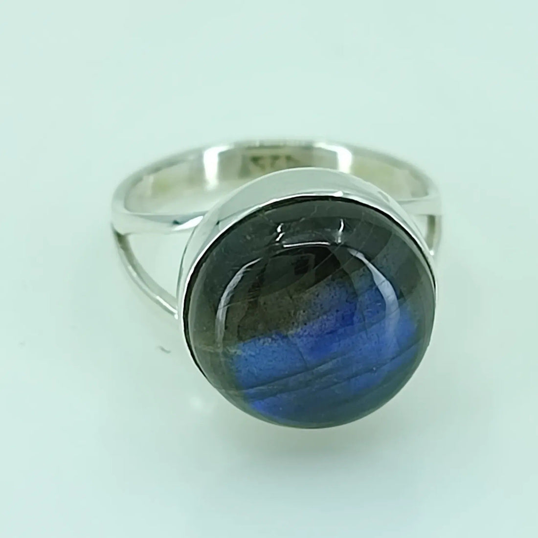 Labradorite Round Shape 925 Sterling Silver Handmade Ring - Boho November Birthstone Jewelry - Perfect Gift for Her Birthday Anniversary Christmas Valentine Day