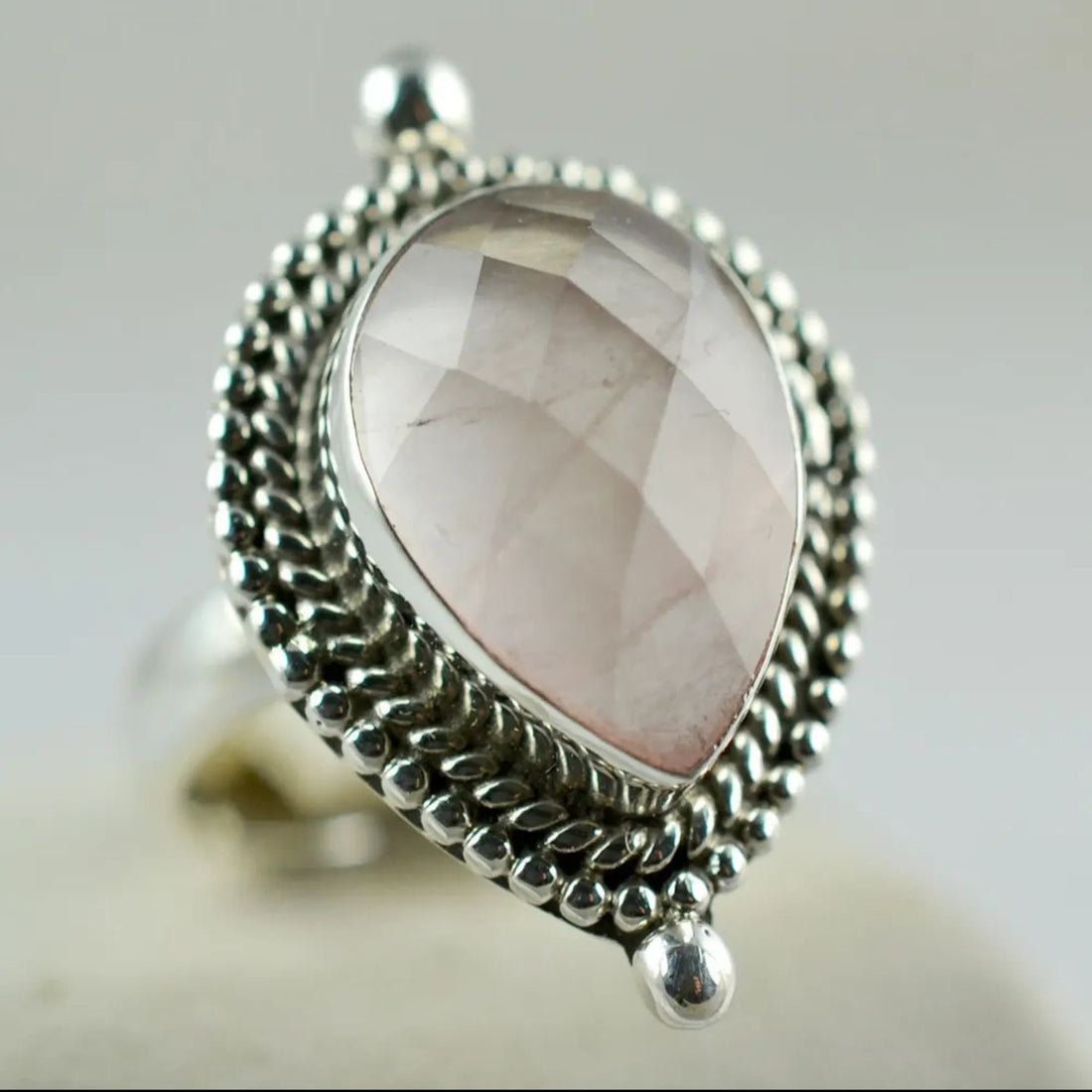 Rose Quartz Pear Shape 925 Sterling Silver Handmade Ring - Boho January Birthstone Jewelry - Perfect Gift for Her Birthday Anniversary Christmas Valentine Day