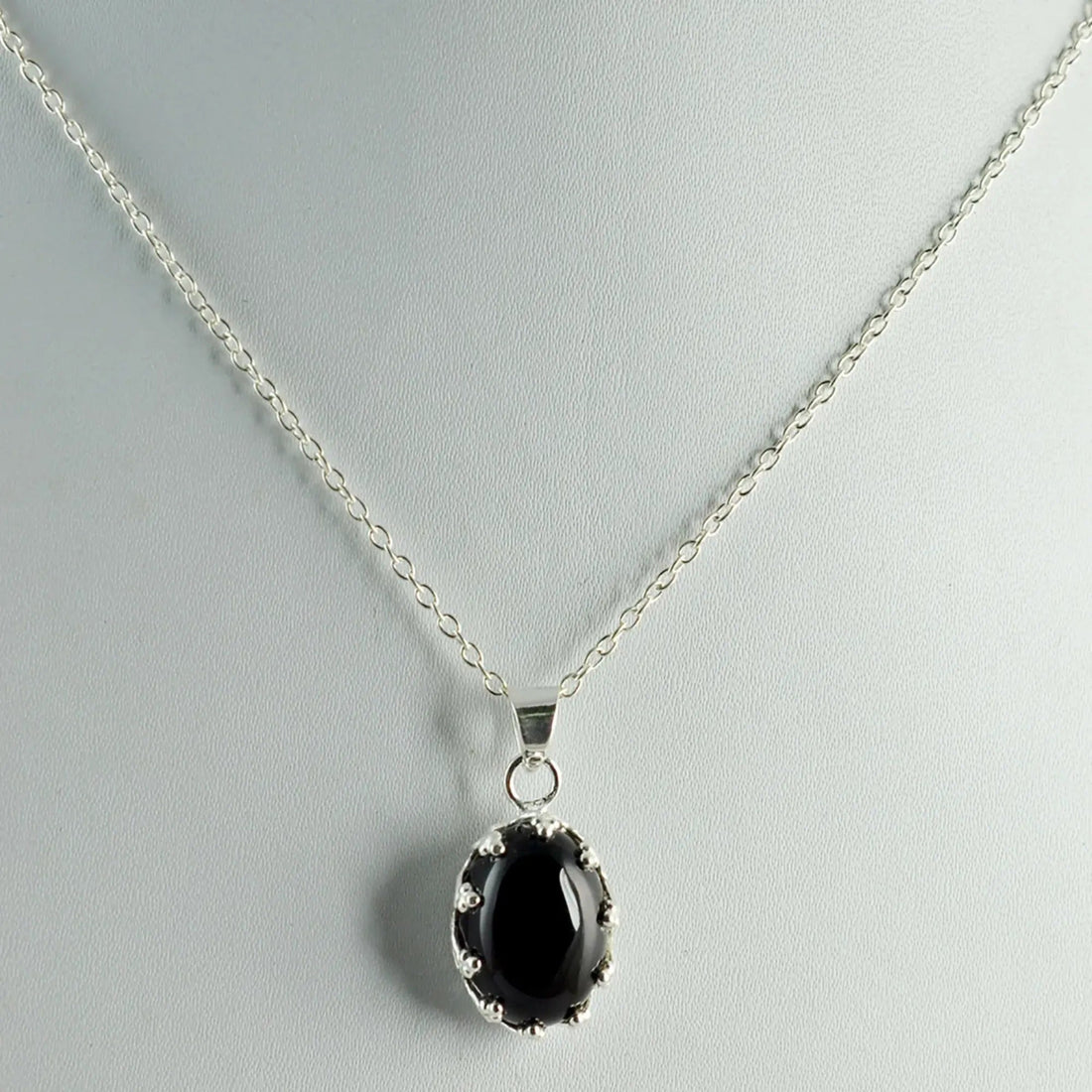 Navya Craft Black Onyx 925 Solid Sterling Silver Handmade Pendant Chain Necklace for Women Christmas Gift January Birthstone black stone Jewelry