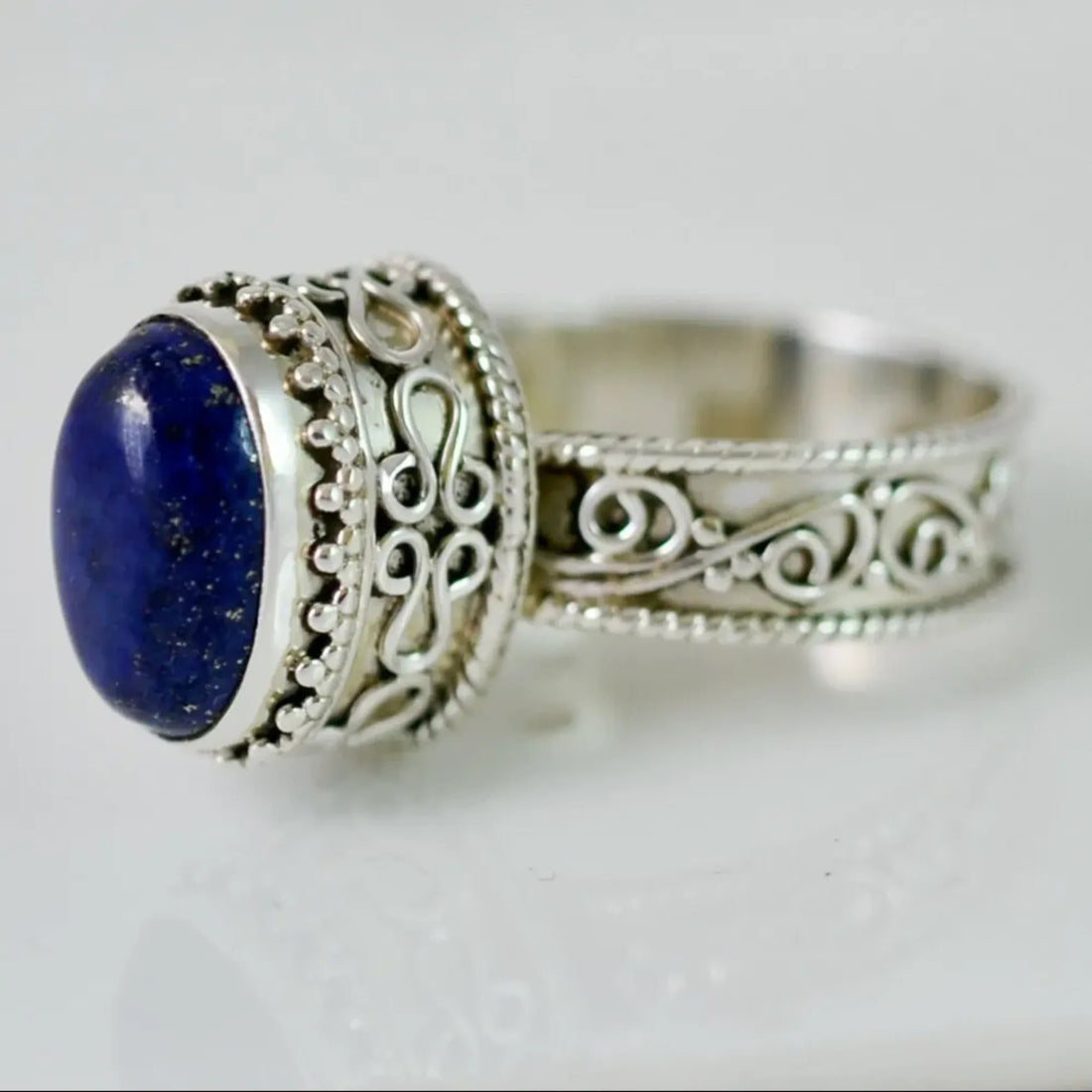 Lapis Lazuli 925 Sterling Silver Handmade Ring - Natural Blue oval Shape Gemstone Boho September Birthstone Jewelry - Perfect Gift for Her Birthday Anniversary Christmas Valentine Day